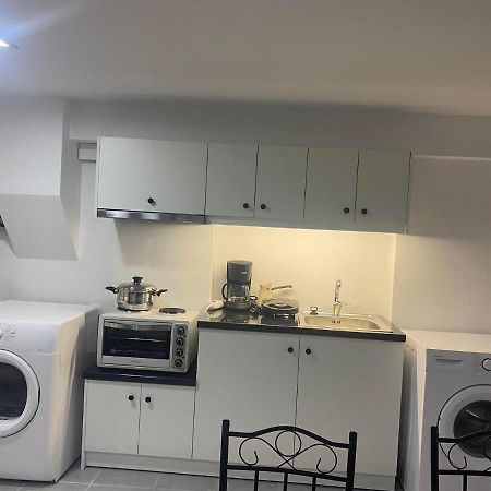 Le.Chris Central Dorms Hotel Ретимно Екстериор снимка
