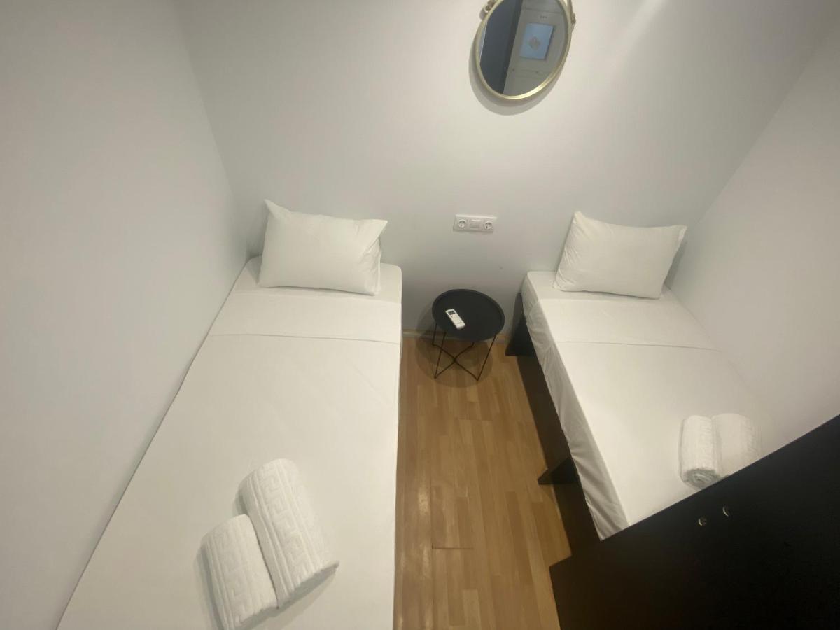 Le.Chris Central Dorms Hotel Ретимно Екстериор снимка