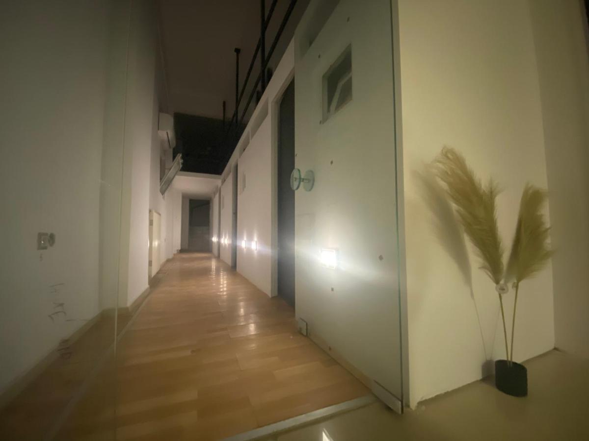 Le.Chris Central Dorms Hotel Ретимно Екстериор снимка