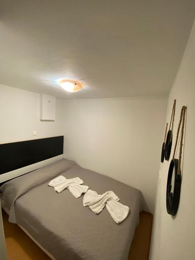 Le.Chris Central Dorms Hotel Ретимно Екстериор снимка
