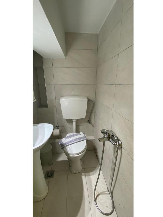 Le.Chris Central Dorms Hotel Ретимно Екстериор снимка