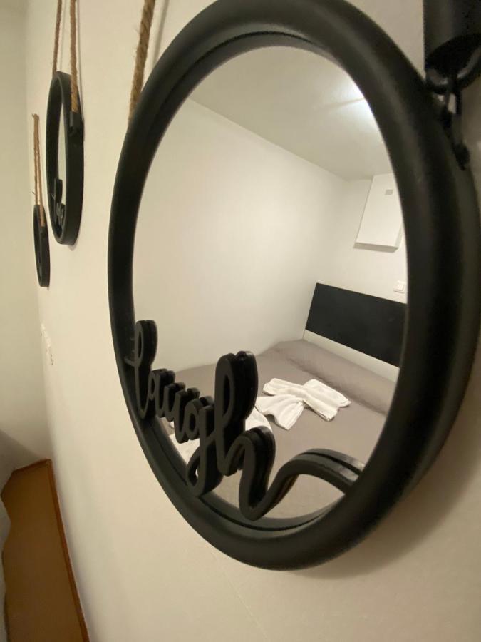 Le.Chris Central Dorms Hotel Ретимно Екстериор снимка
